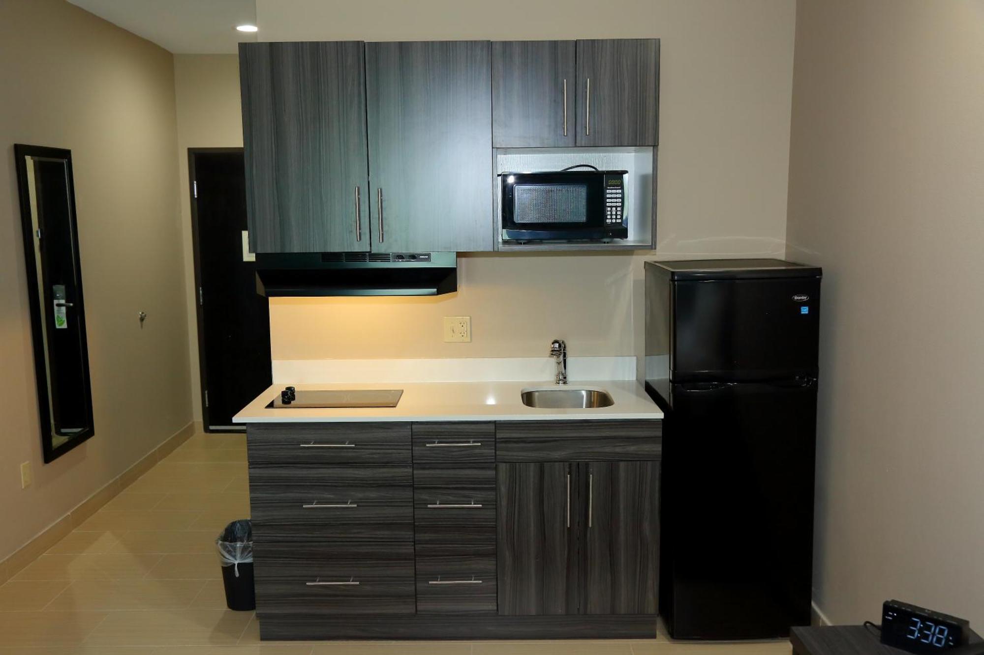 Americas Best Value Inn & Suites-Prairieville Εξωτερικό φωτογραφία