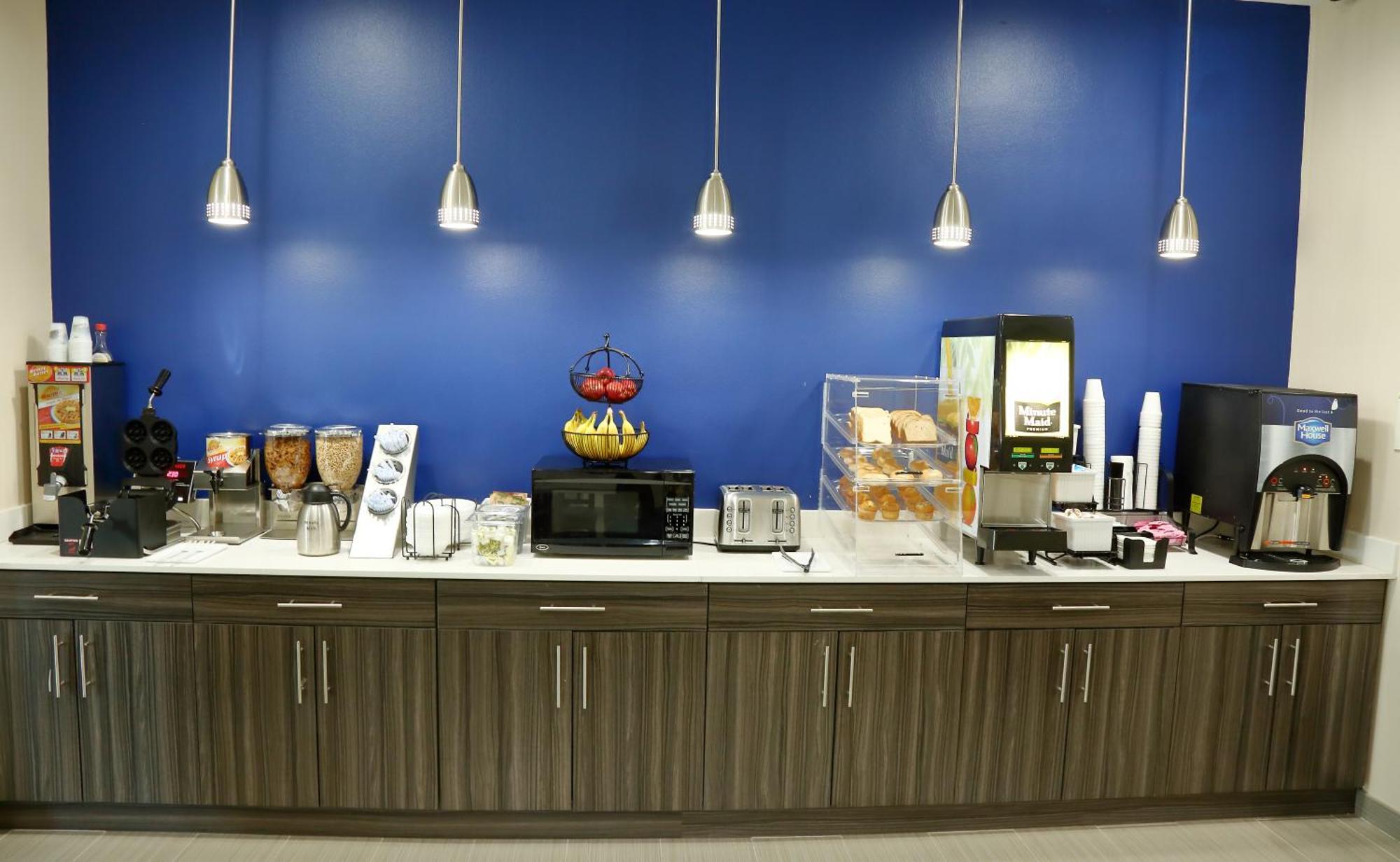 Americas Best Value Inn & Suites-Prairieville Εξωτερικό φωτογραφία